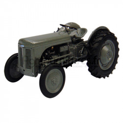 Ferguson TEA-20 (1949) Universal Hobbies
