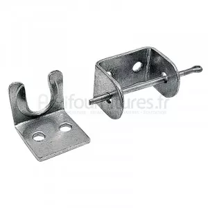 Fixation pour attache-capot court