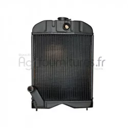 Radiateur de refroidissement Bepco 30/150-1 pour tracteur