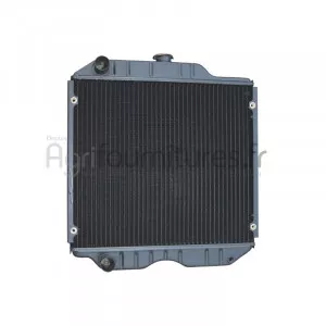 Radiateur de refroidissement Bepco 26/150-68 pour tracteur