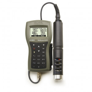 Multiparamètre standard Hanna Instruments, sonde avec mémorisation, turbidité et température, câble 4 m HI9829-03042
