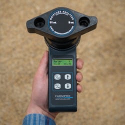 Analyseur d'humidité portable Farmpro Agrolog pour grains avec broyeur intégré