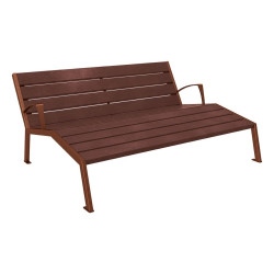 Chaise longue plastique recyclé/acier Silaos Procity, 3 places, avec accoudoirs, lg. 1800 mm, fixation platines - Aspect Corten