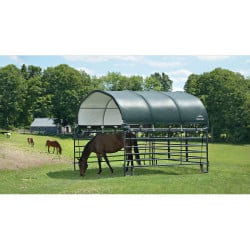 Toit vert en toile imperméable pour enclos pour chevaux ShelterLogic