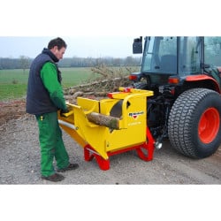 Scie circulaire à chevalet sur tracteur XYLOSCIE 700 T SR Rabaud