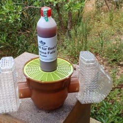 Piège Velutina Beevital hautement sélectif pour frelons asiatiques + 1 attractif OFFERT