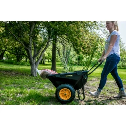 Brouette en plastique Cub Cart Polar - 198 Litres, noir, 127 x 71 x 74 cm