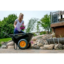 Brouette en plastique Cub Cart Polar - 198 Litres, noir, 127 x 71 x 74 cm