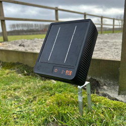 Électrificateur solaire avec batterie Lithium 6 Volt S12 Gallagher + OFFERT 1 piquet de terre gratuit