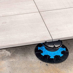 Plot Terrasse Dalle Réglable Hauteur 50-80 mm Gamme Essentiel Jouplast,  paquet de 11 unités
