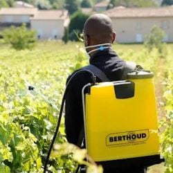 Pulvérisateur à dos pression entretenue COSMOS PRO Berthoud - 18 L
