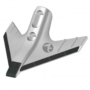 Soc triangulaire monobloc Universel 250x210x20 mm